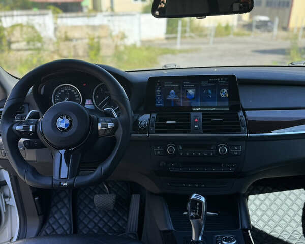 Белый БМВ Х6, объемом двигателя 2.99 л и пробегом 175 тыс. км за 21000 $, фото 17 на Automoto.ua