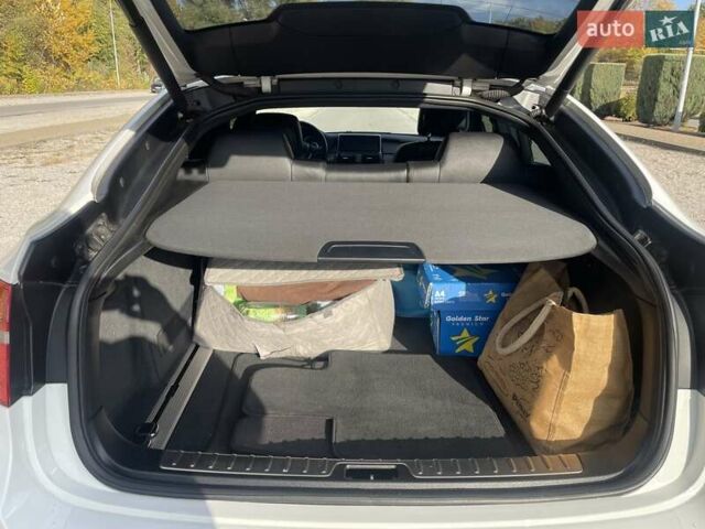 Белый БМВ Х6, объемом двигателя 3 л и пробегом 86 тыс. км за 19999 $, фото 71 на Automoto.ua