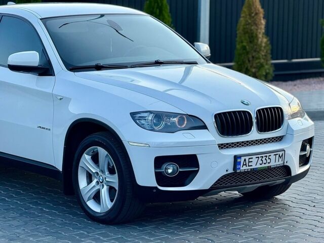 Белый БМВ Х6, объемом двигателя 3 л и пробегом 156 тыс. км за 18500 $, фото 4 на Automoto.ua