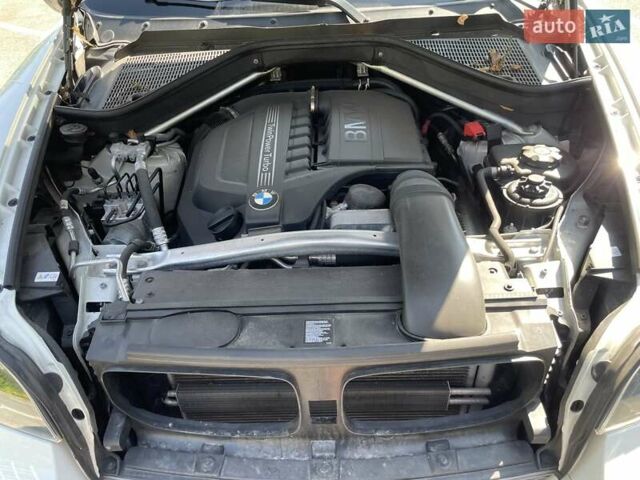 Белый БМВ Х6, объемом двигателя 3 л и пробегом 86 тыс. км за 22500 $, фото 36 на Automoto.ua