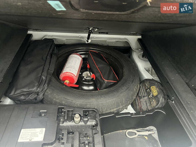 Белый БМВ Х6, объемом двигателя 2.99 л и пробегом 258 тыс. км за 27000 $, фото 30 на Automoto.ua