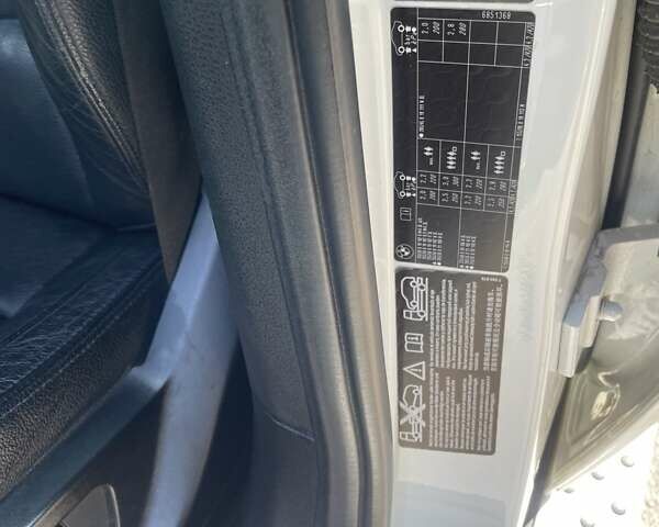 Белый БМВ Х6, объемом двигателя 3 л и пробегом 86 тыс. км за 19999 $, фото 31 на Automoto.ua