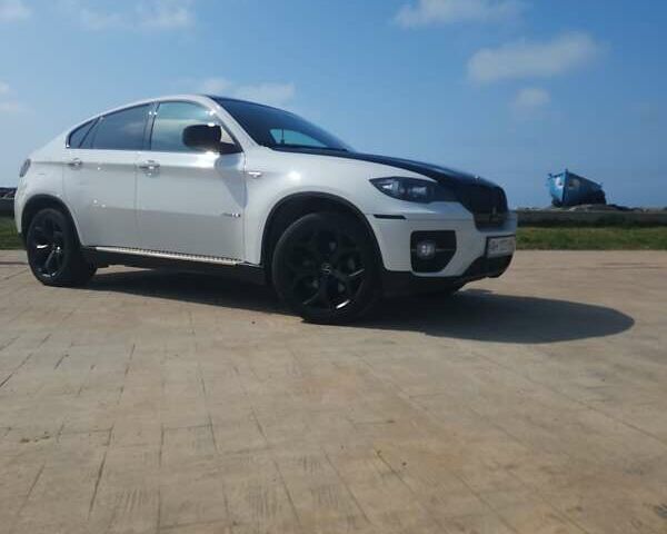 Белый БМВ Х6, объемом двигателя 2.98 л и пробегом 107 тыс. км за 17000 $, фото 11 на Automoto.ua