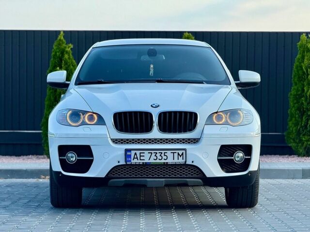 Белый БМВ Х6, объемом двигателя 3 л и пробегом 156 тыс. км за 18500 $, фото 2 на Automoto.ua