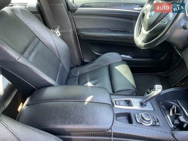 Белый БМВ Х6, объемом двигателя 3 л и пробегом 86 тыс. км за 19999 $, фото 29 на Automoto.ua