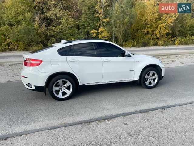 Белый БМВ Х6, объемом двигателя 3 л и пробегом 86 тыс. км за 19999 $, фото 55 на Automoto.ua