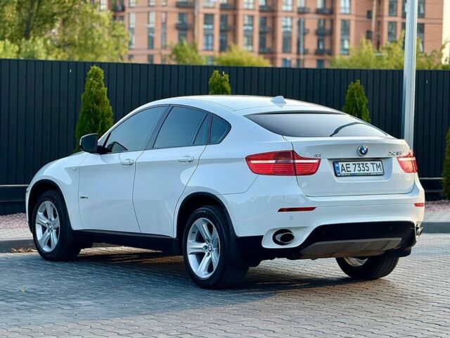 Белый БМВ Х6, объемом двигателя 3 л и пробегом 156 тыс. км за 18500 $, фото 6 на Automoto.ua