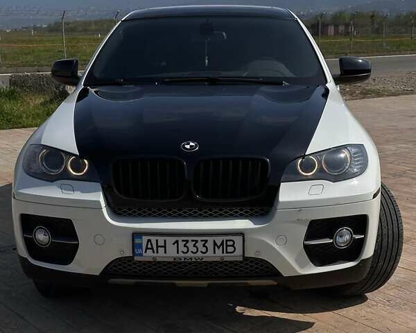 Белый БМВ Х6, объемом двигателя 2.98 л и пробегом 107 тыс. км за 17000 $, фото 4 на Automoto.ua