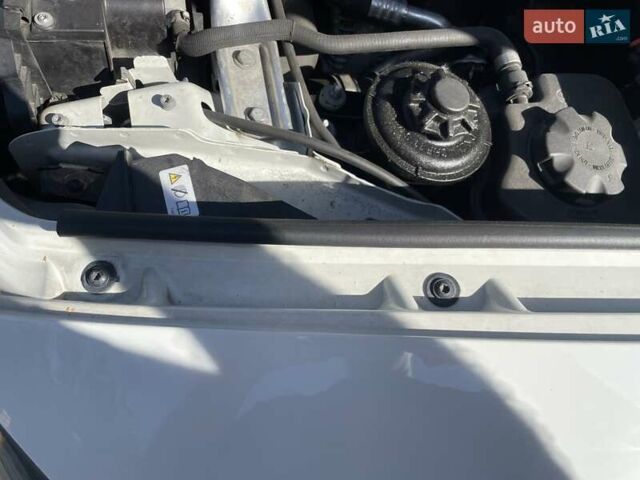 Белый БМВ Х6, объемом двигателя 3 л и пробегом 86 тыс. км за 19999 $, фото 41 на Automoto.ua