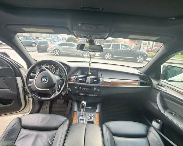 Белый БМВ Х6, объемом двигателя 2.98 л и пробегом 107 тыс. км за 17000 $, фото 19 на Automoto.ua