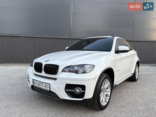 Белый БМВ Х6, объемом двигателя 3 л и пробегом 245 тыс. км за 15650 $, фото 55 на Automoto.ua