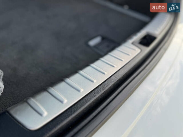 Белый БМВ Х6, объемом двигателя 2.98 л и пробегом 190 тыс. км за 14500 $, фото 42 на Automoto.ua