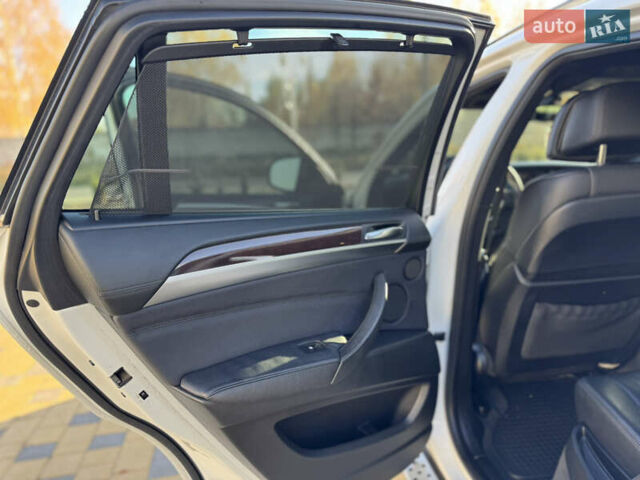 Белый БМВ Х6, объемом двигателя 2.98 л и пробегом 190 тыс. км за 14500 $, фото 22 на Automoto.ua