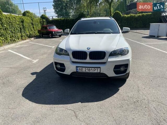 Белый БМВ Х6, объемом двигателя 3 л и пробегом 86 тыс. км за 22500 $, фото 1 на Automoto.ua