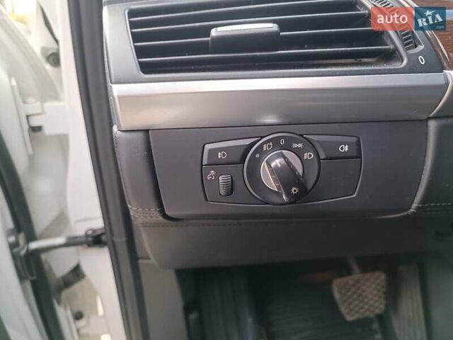 Белый БМВ Х6, объемом двигателя 2.99 л и пробегом 330 тыс. км за 19000 $, фото 12 на Automoto.ua