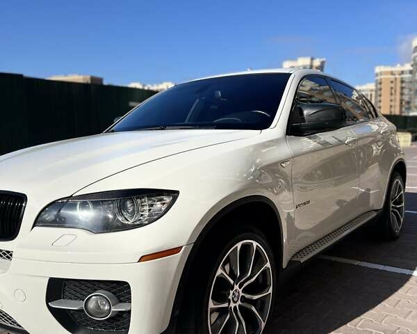 Білий БМВ Х6, об'ємом двигуна 3 л та пробігом 195 тис. км за 16000 $, фото 10 на Automoto.ua
