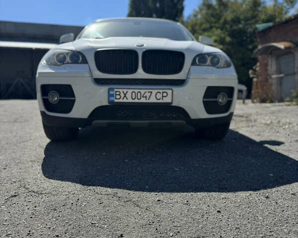 Белый БМВ Х6, объемом двигателя 2.99 л и пробегом 175 тыс. км за 21000 $, фото 28 на Automoto.ua