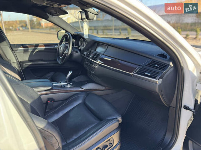 Белый БМВ Х6, объемом двигателя 2.98 л и пробегом 190 тыс. км за 14500 $, фото 25 на Automoto.ua