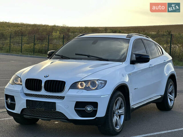 Белый БМВ Х6, объемом двигателя 3 л и пробегом 320 тыс. км за 18850 $, фото 6 на Automoto.ua
