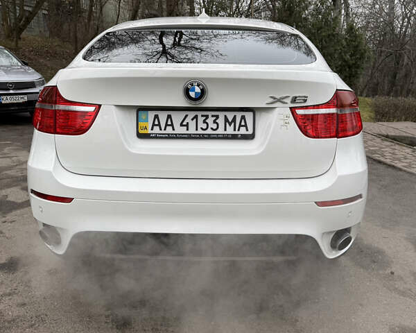 Белый БМВ Х6, объемом двигателя 2.99 л и пробегом 150 тыс. км за 17000 $, фото 5 на Automoto.ua