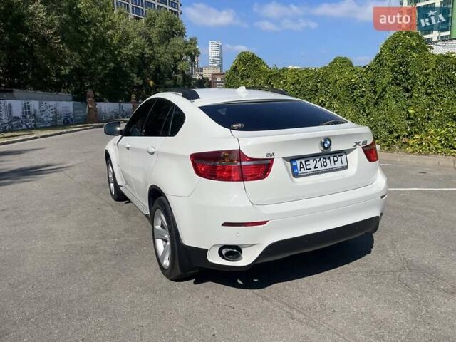 Белый БМВ Х6, объемом двигателя 3 л и пробегом 86 тыс. км за 19999 $, фото 6 на Automoto.ua