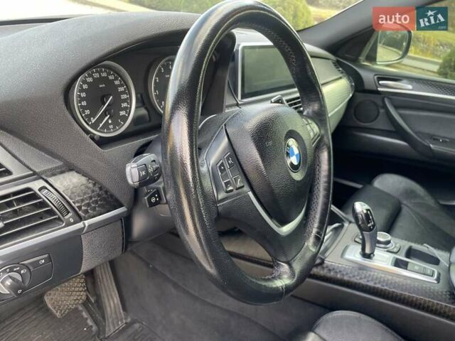Белый БМВ Х6, объемом двигателя 3 л и пробегом 86 тыс. км за 19999 $, фото 66 на Automoto.ua