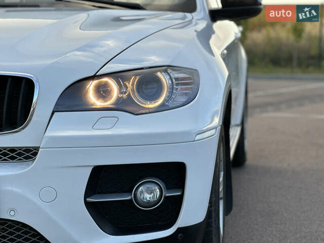 Белый БМВ Х6, объемом двигателя 3 л и пробегом 320 тыс. км за 18850 $, фото 10 на Automoto.ua