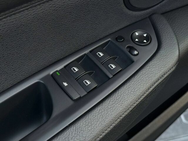 Белый БМВ Х6, объемом двигателя 3 л и пробегом 156 тыс. км за 18500 $, фото 19 на Automoto.ua