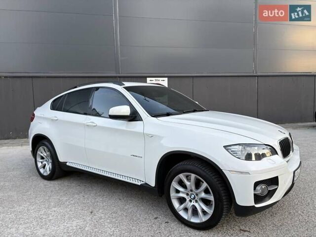 Белый БМВ Х6, объемом двигателя 3 л и пробегом 245 тыс. км за 15650 $, фото 6 на Automoto.ua