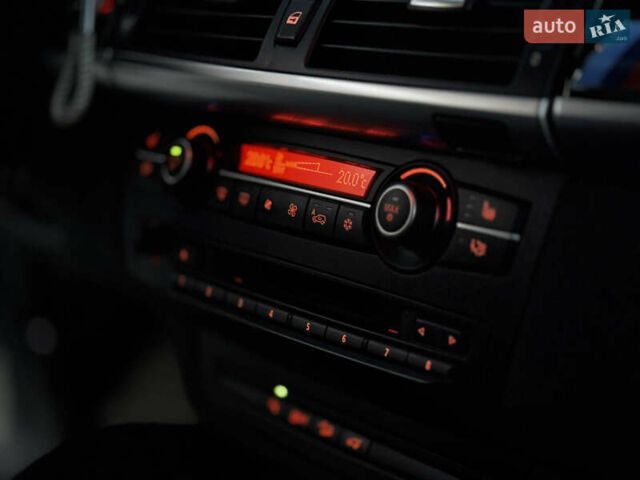 Белый БМВ Х6, объемом двигателя 3 л и пробегом 200 тыс. км за 22800 $, фото 64 на Automoto.ua