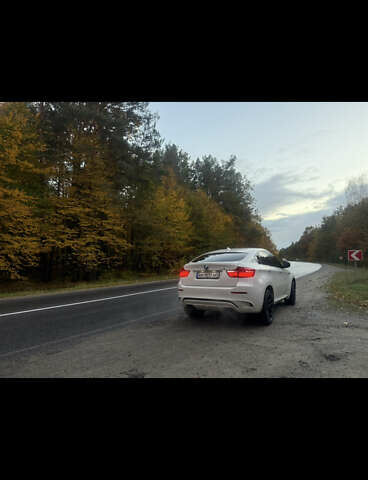 Белый БМВ Х6, объемом двигателя 4.39 л и пробегом 200 тыс. км за 16000 $, фото 2 на Automoto.ua