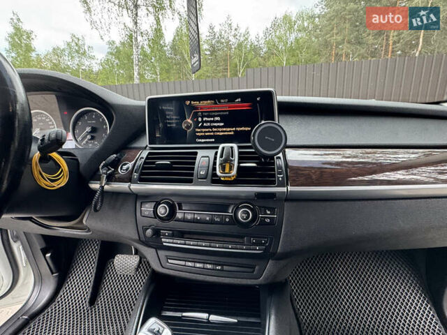 БМВ Х6 2012 в Киеве на Automoto.ua Белый БМВ Х6, объемом двигателя 2.98 л и пробегом 155 тыс. км за 17000 $, фото 43 на Automoto.ua