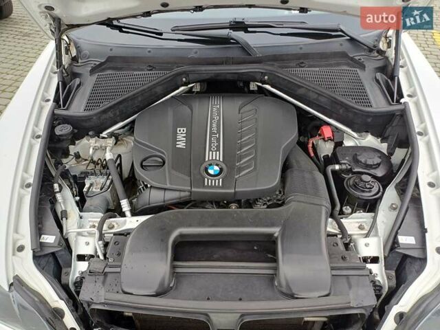 Білий БМВ Х6, об'ємом двигуна 3 л та пробігом 283 тис. км за 25500 $, фото 17 на Automoto.ua