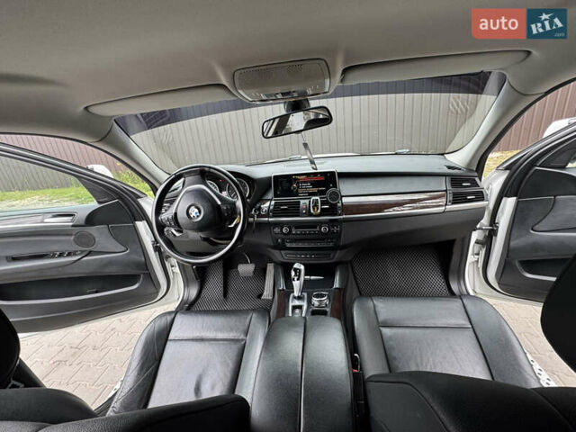 БМВ Х6 2012 в Киеве на Automoto.ua Белый БМВ Х6, объемом двигателя 2.98 л и пробегом 155 тыс. км за 17000 $, фото 32 на Automoto.ua