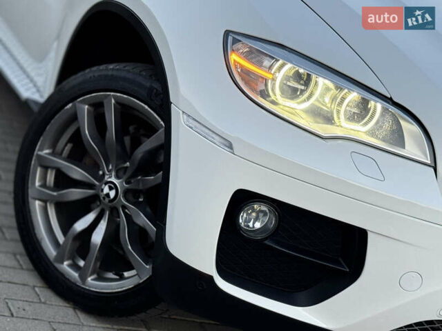 Белый БМВ Х6, объемом двигателя 3 л и пробегом 200 тыс. км за 22800 $, фото 29 на Automoto.ua