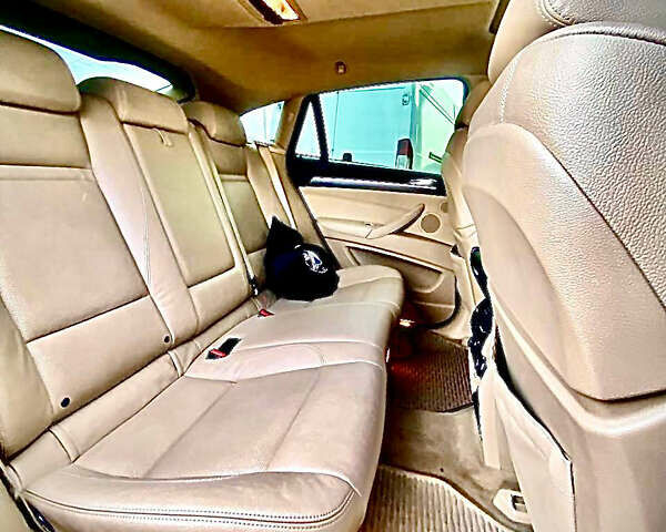 Білий БМВ Х6, об'ємом двигуна 2.99 л та пробігом 242 тис. км за 21800 $, фото 10 на Automoto.ua