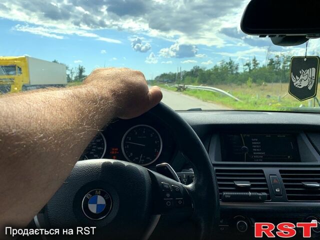 Білий БМВ Х6, об'ємом двигуна 3 л та пробігом 160 тис. км за 22002 $, фото 1 на Automoto.ua