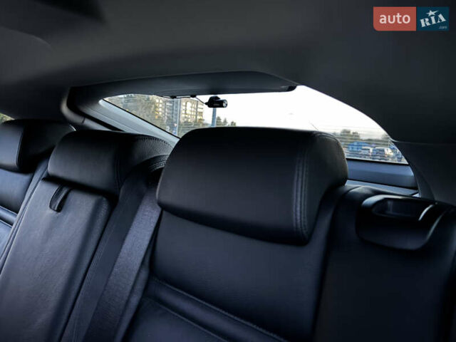 Белый БМВ Х6, объемом двигателя 3 л и пробегом 200 тыс. км за 22800 $, фото 73 на Automoto.ua