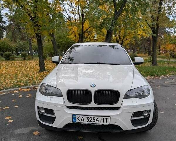 БМВ Х6 2012 в Киеве на Automoto.ua Белый БМВ Х6, объемом двигателя 3 л и пробегом 149 тыс. км за 17500 $, фото 3 на Automoto.ua