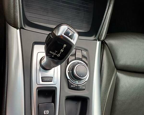 Білий БМВ Х6, об'ємом двигуна 3 л та пробігом 283 тис. км за 25500 $, фото 20 на Automoto.ua