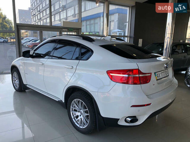 Білий БМВ Х6, об'ємом двигуна 3 л та пробігом 211 тис. км за 21700 $, фото 5 на Automoto.ua