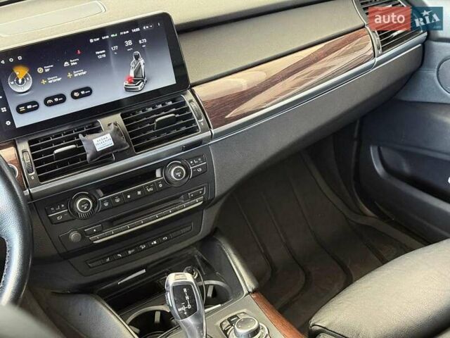 Білий БМВ Х6, об'ємом двигуна 3 л та пробігом 263 тис. км за 24990 $, фото 27 на Automoto.ua