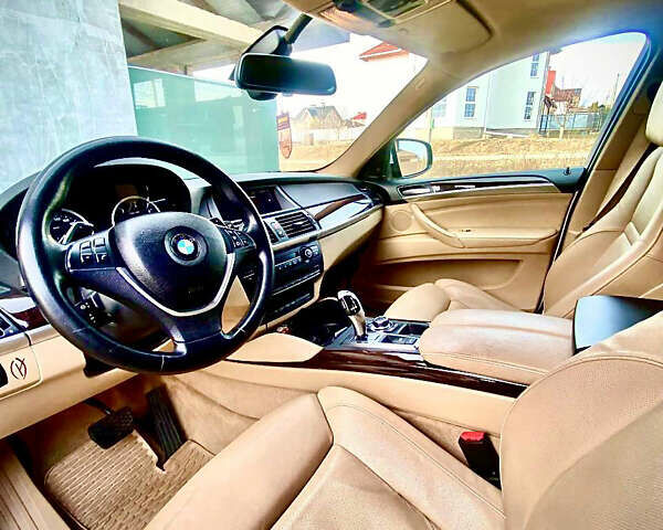 Білий БМВ Х6, об'ємом двигуна 2.99 л та пробігом 242 тис. км за 21800 $, фото 11 на Automoto.ua