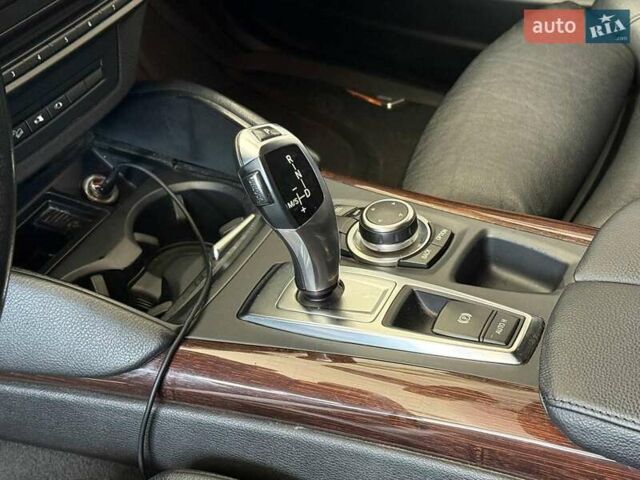 Білий БМВ Х6, об'ємом двигуна 3 л та пробігом 263 тис. км за 24990 $, фото 18 на Automoto.ua