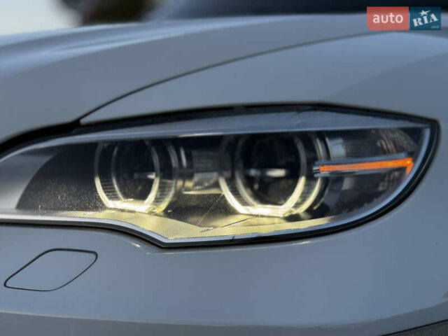 Белый БМВ Х6, объемом двигателя 3 л и пробегом 200 тыс. км за 22800 $, фото 7 на Automoto.ua