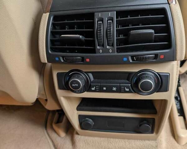БМВ Х6 2012 в Киеве на Automoto.ua Белый БМВ Х6, объемом двигателя 3 л и пробегом 149 тыс. км за 17500 $, фото 24 на Automoto.ua