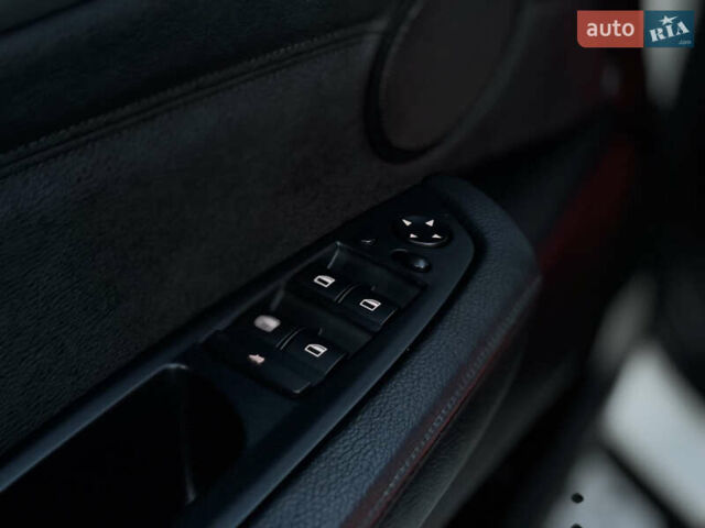 Белый БМВ Х6, объемом двигателя 3 л и пробегом 200 тыс. км за 22800 $, фото 37 на Automoto.ua