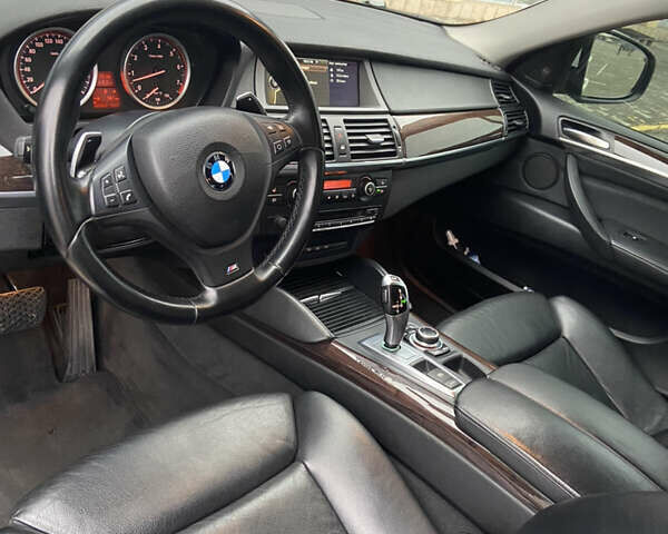 Белый БМВ Х6, объемом двигателя 3 л и пробегом 170 тыс. км за 26500 $, фото 14 на Automoto.ua