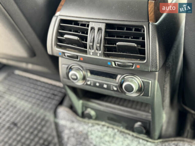 Белый БМВ Х6, объемом двигателя 2.99 л и пробегом 188 тыс. км за 26000 $, фото 35 на Automoto.ua