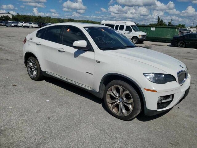 Білий БМВ Х6, об'ємом двигуна 4.4 л та пробігом 189 тис. км за 2500 $, фото 3 на Automoto.ua